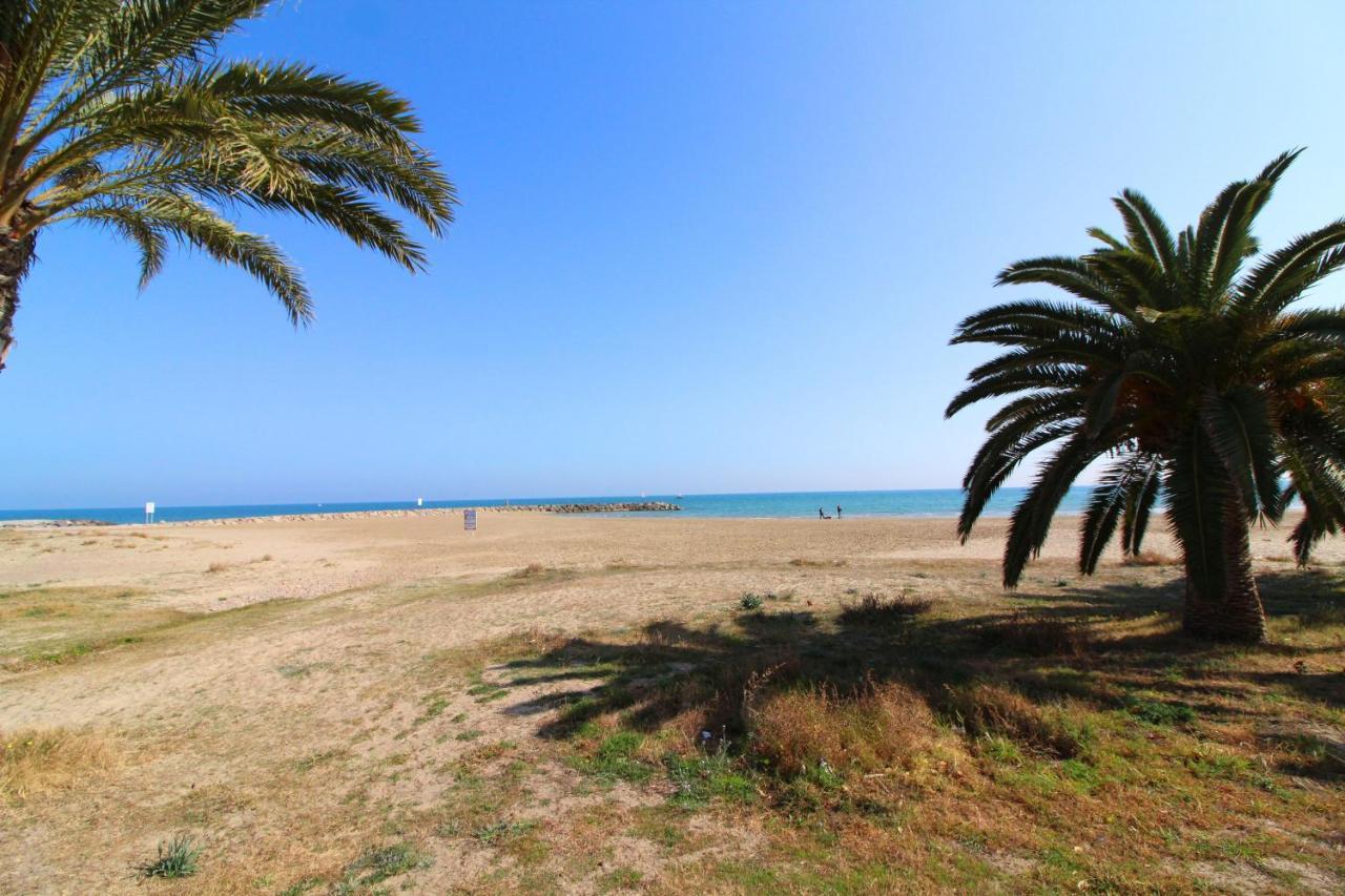 Global Properties, Estudio Para Parejas En La Playa Del Puerto De Sagunto Exterior photo